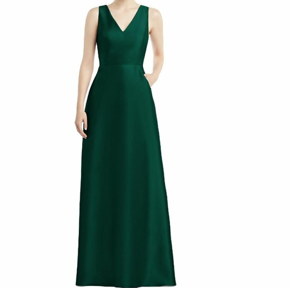David's Bridal Dresses & Skirts - David's Bridal Sleeveless Long Plus Size Dress